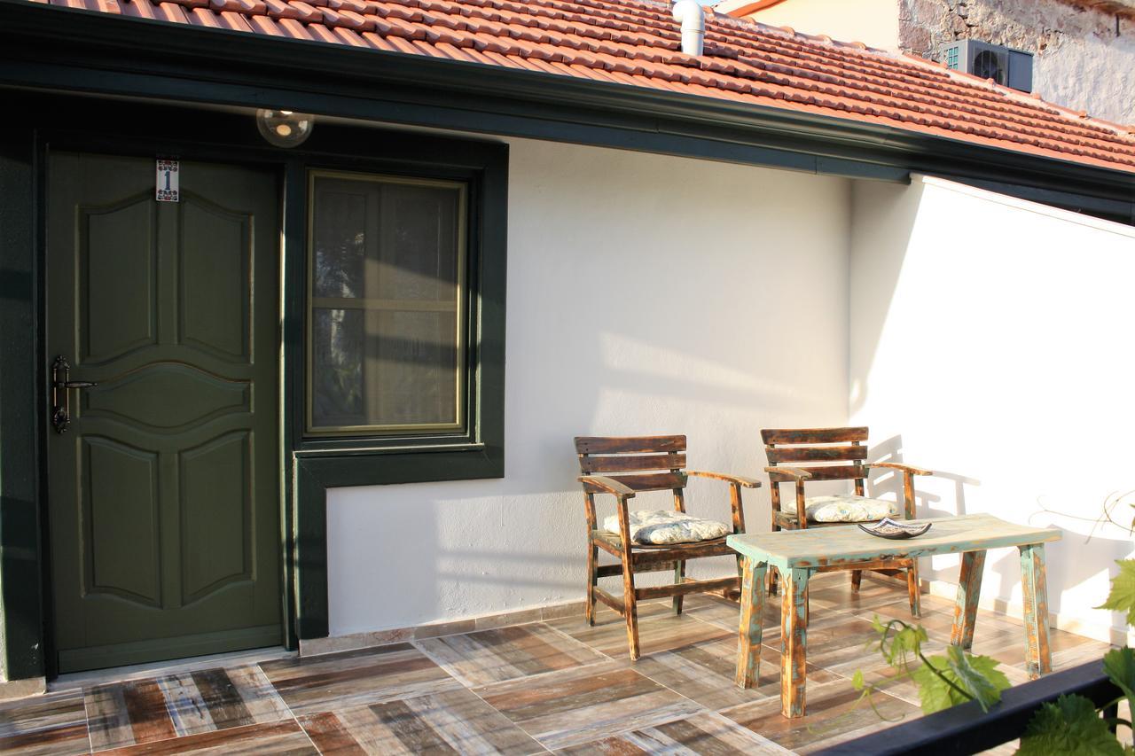 Dalyan Butik Otel Hayat Bahcesi Айвалык Экстерьер фото